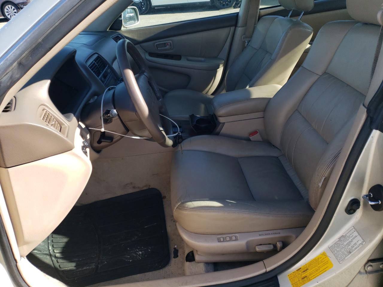 1999 Lexus ES - Image 7
