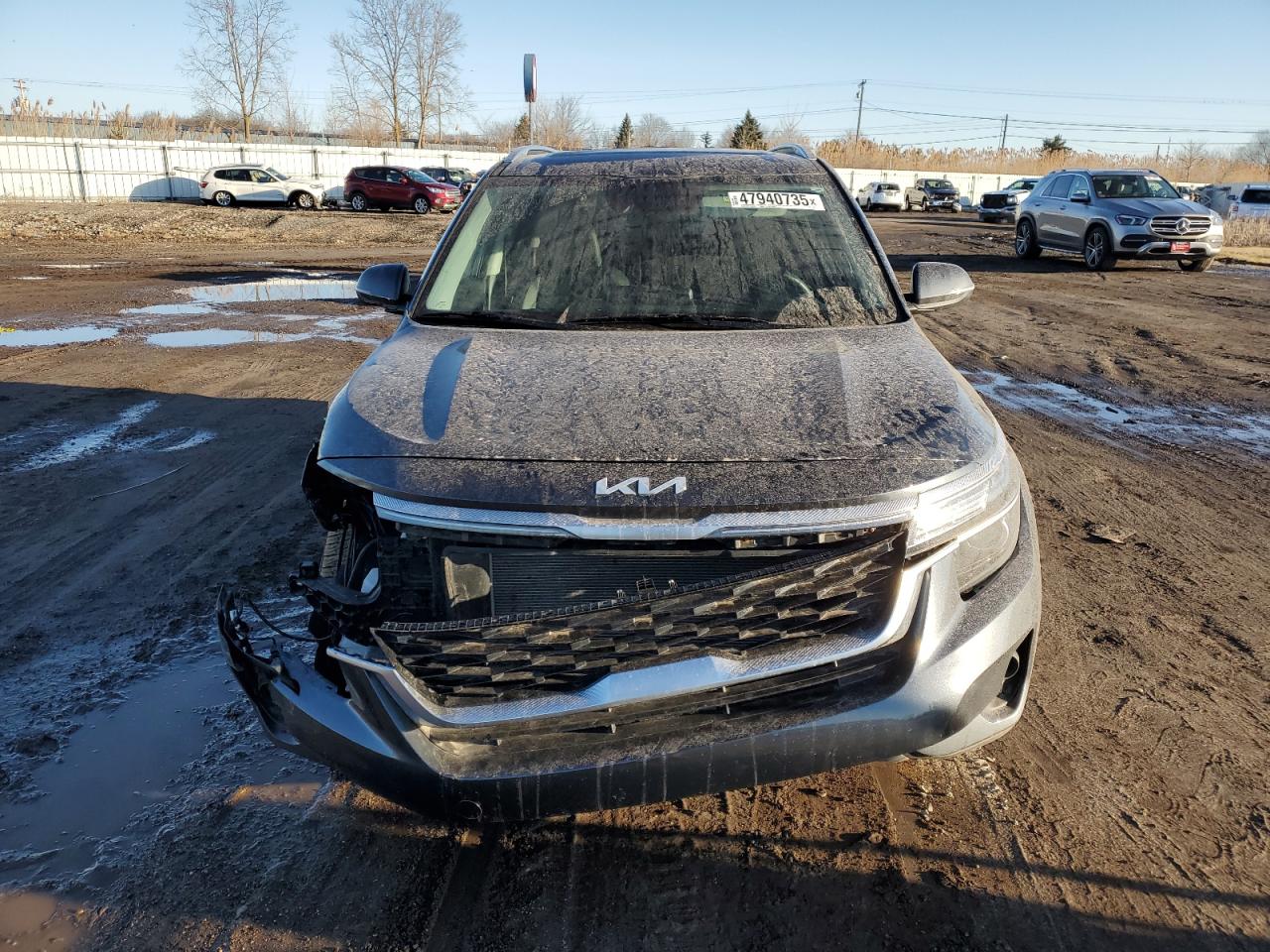2022 Kia Seltos - Image 5