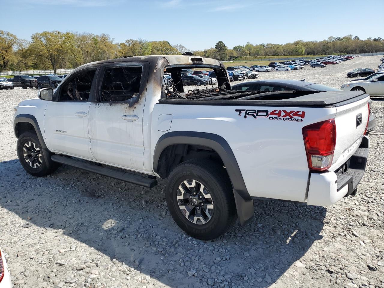 3TMCZ5AN8HM057856 TOYOTA TACOMA 2017