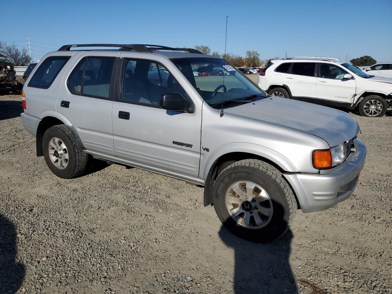 1999 Honda Passport - Image 4
