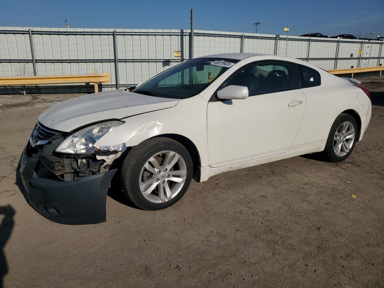 2012 Nissan Altima - Image 1