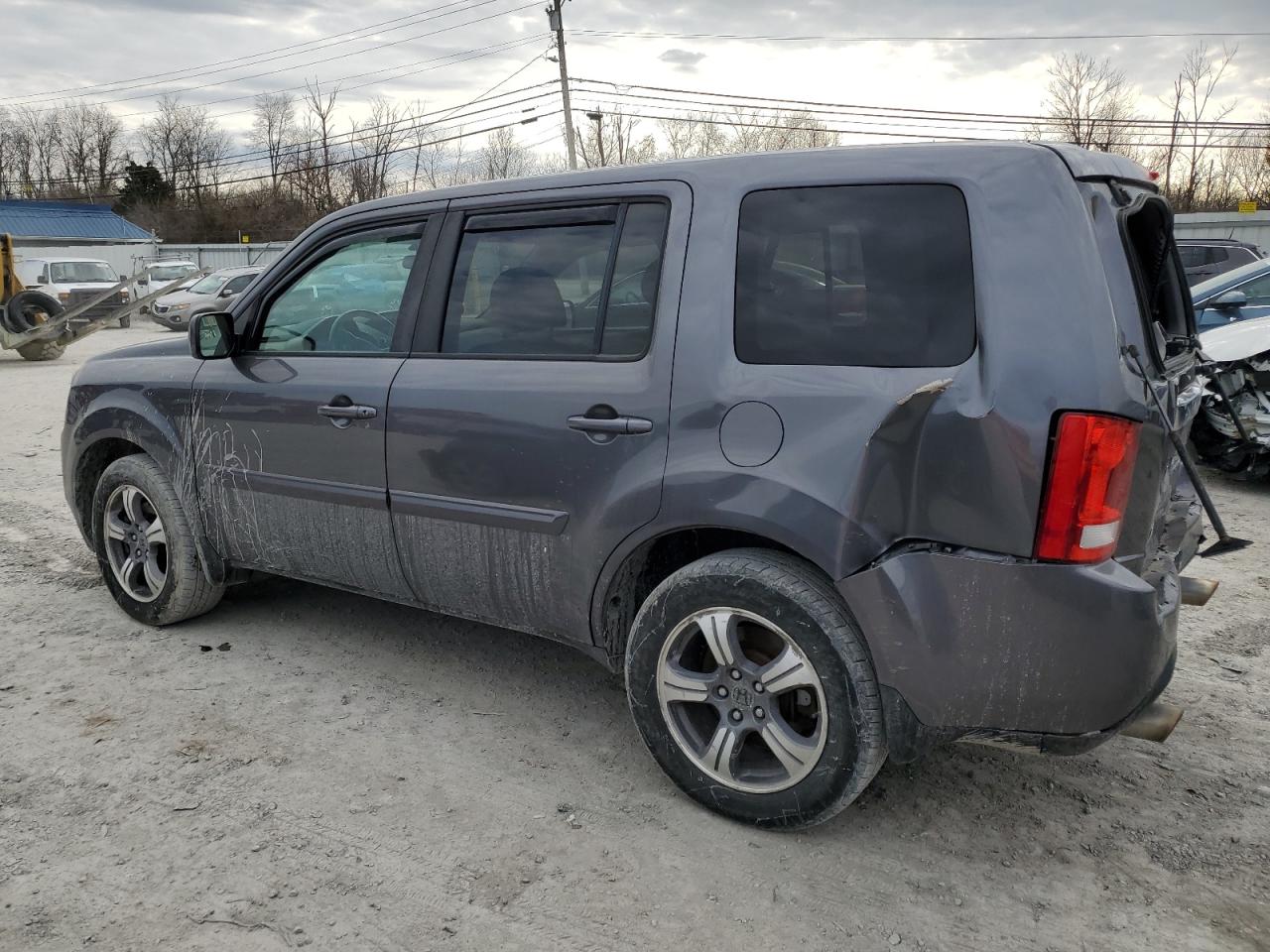 2015 Honda Pilot - Image 2
