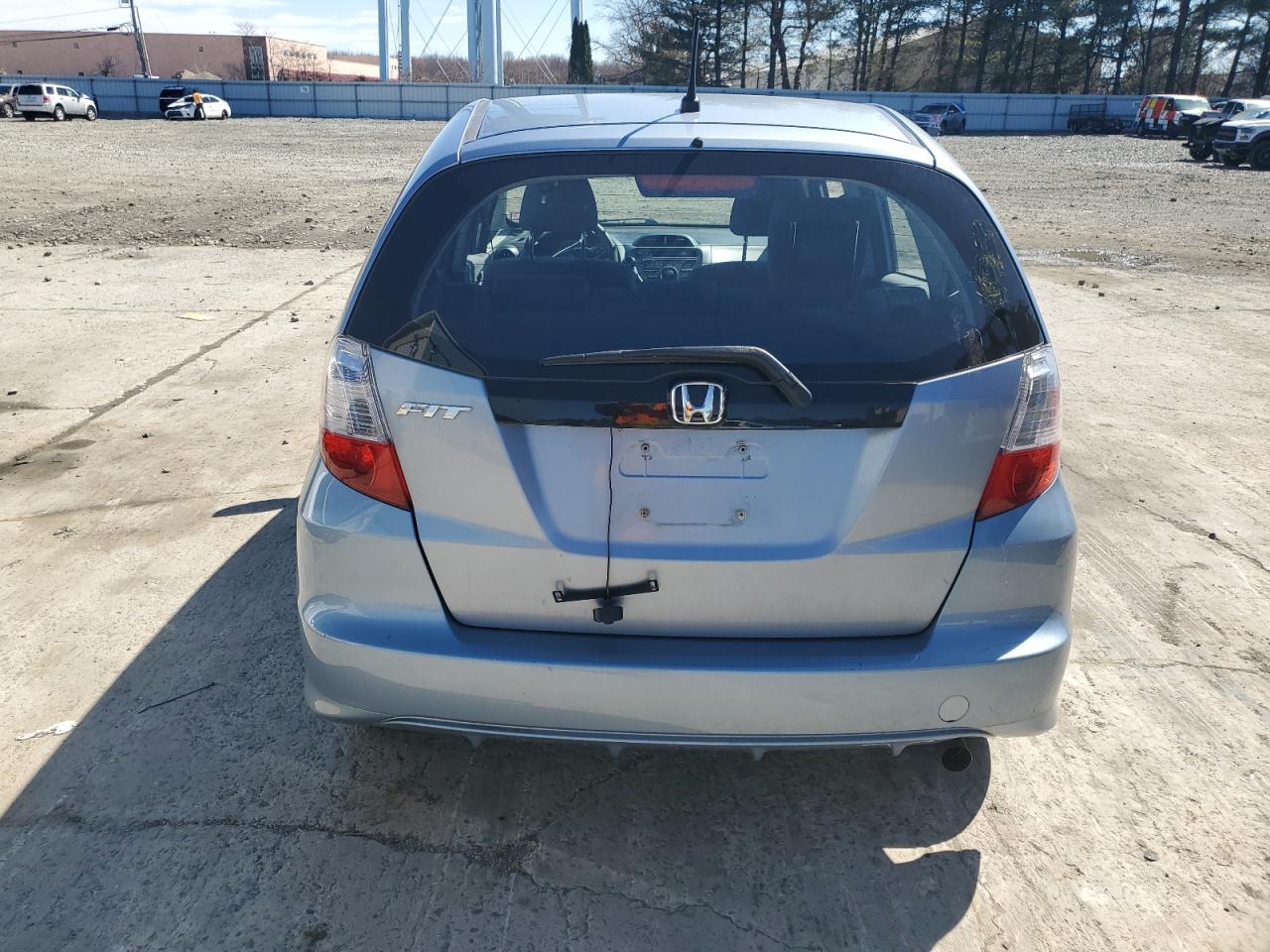 2011 Honda Fit - Image 6