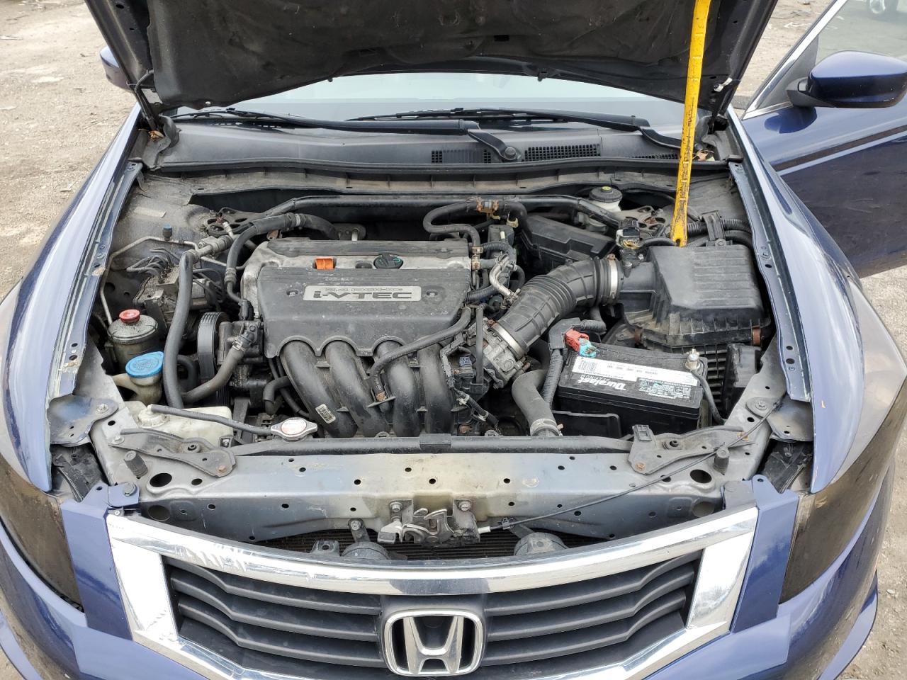 2009 Honda Accord - Image 13