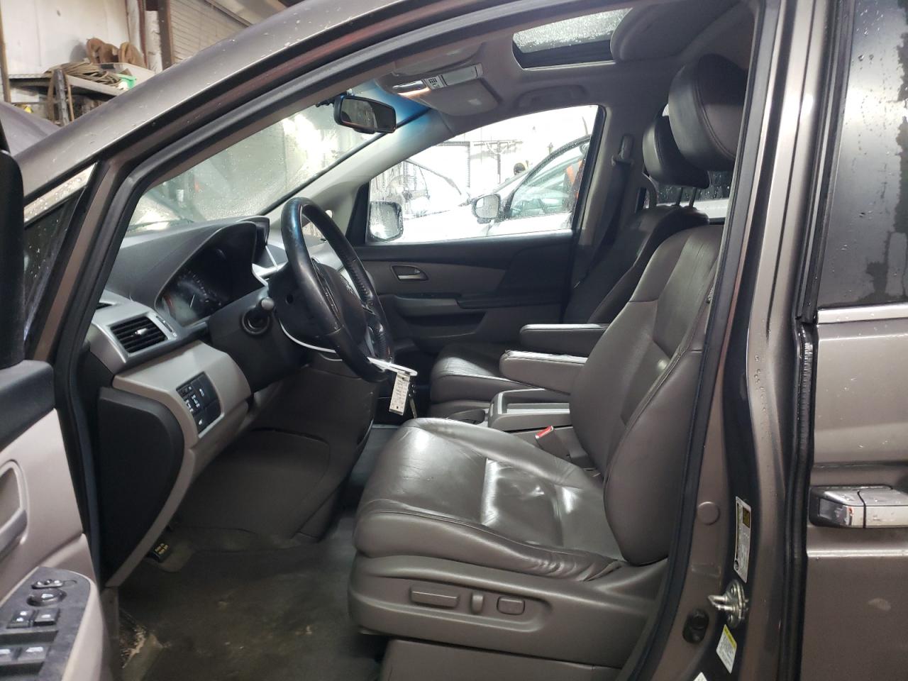 2011 Honda Odyssey - Image 7