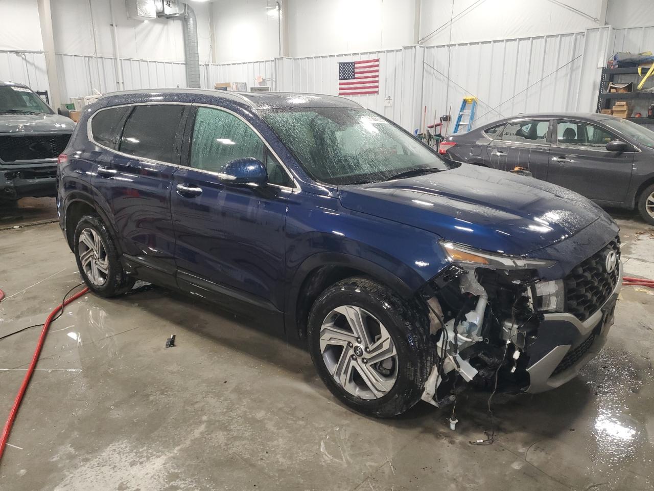 2023 Hyundai Santa Fe - Image 4