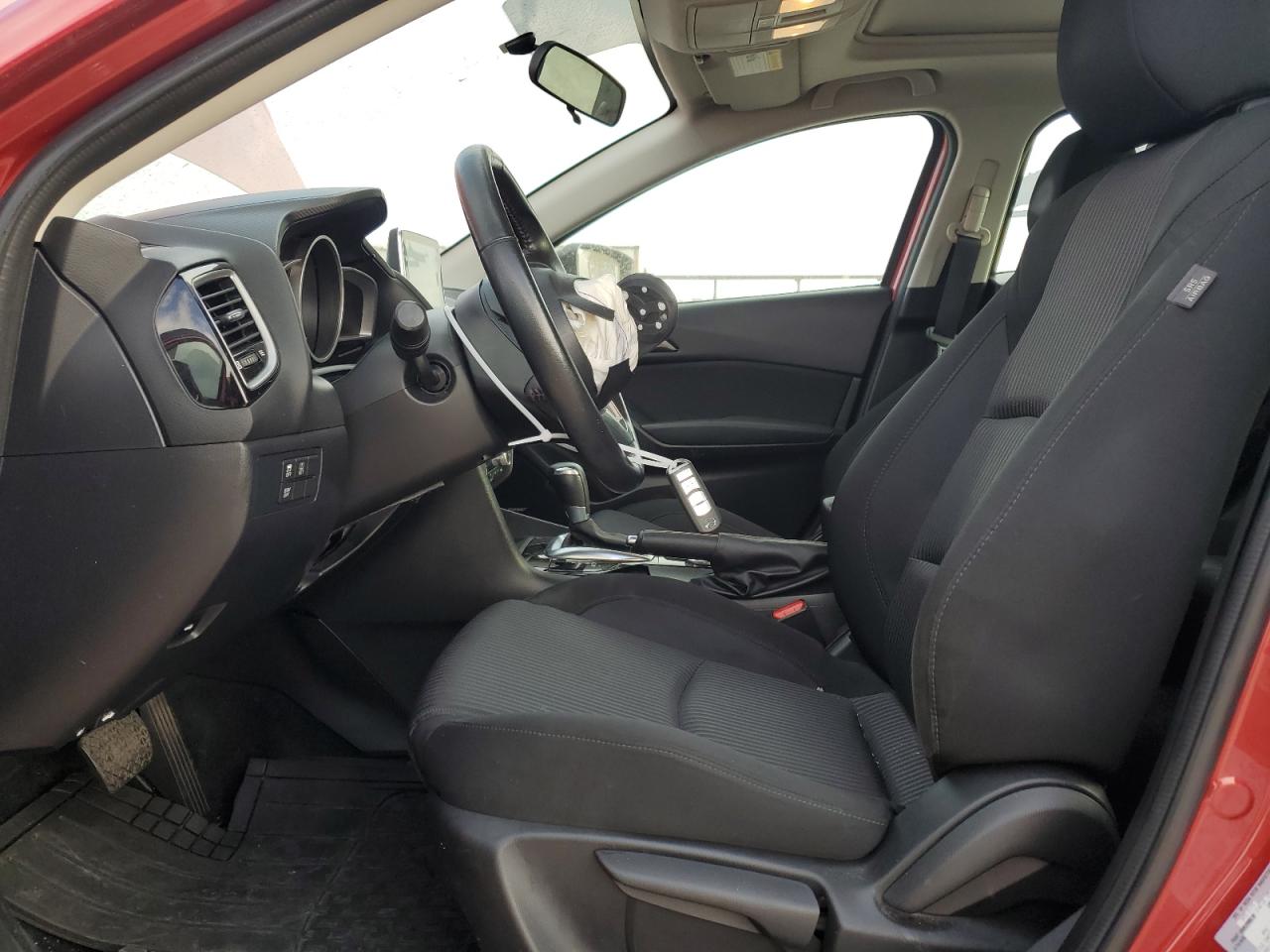 2015 Mazda 3 - Image 7