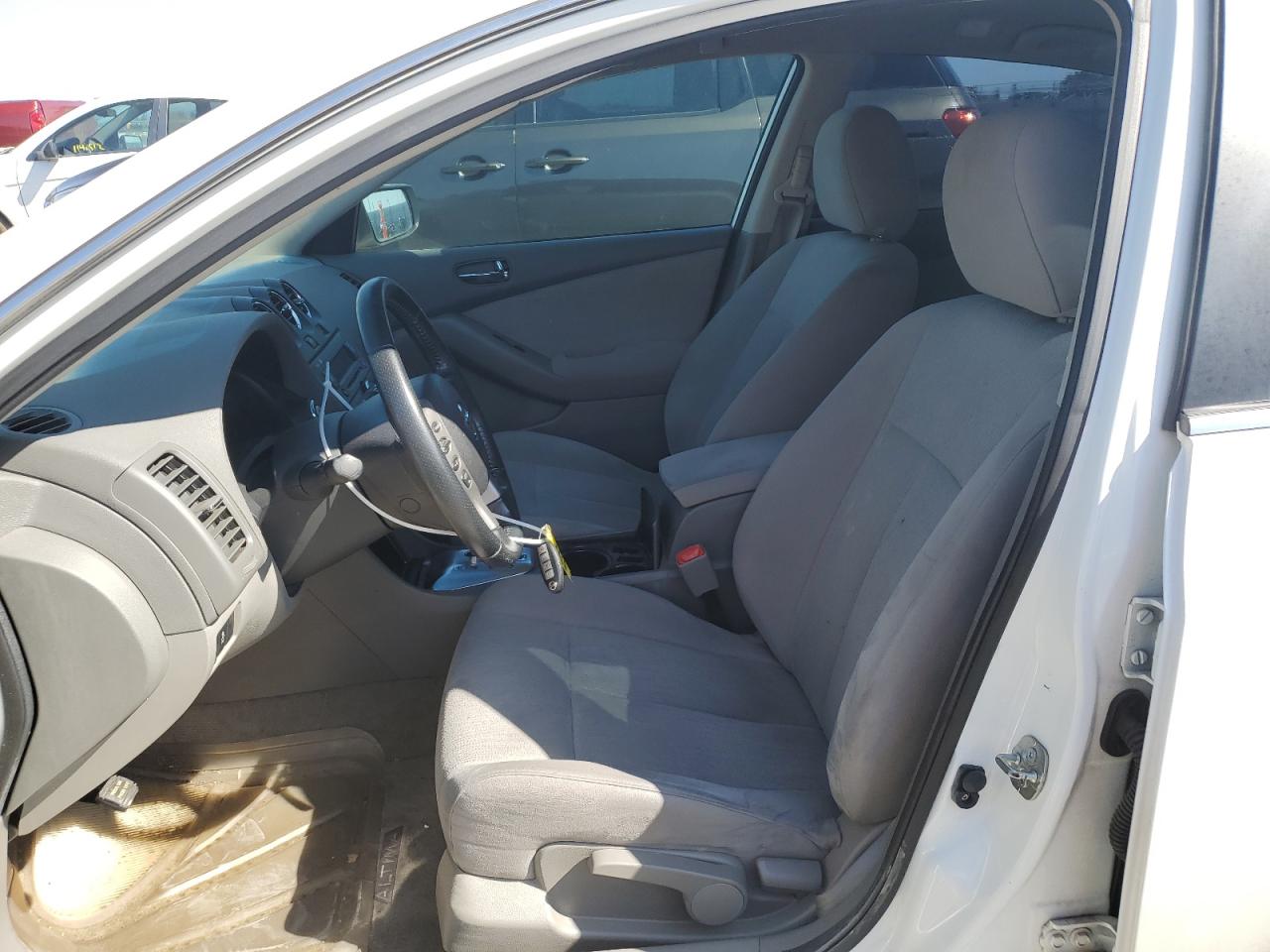 2012 Nissan Altima - Image 7