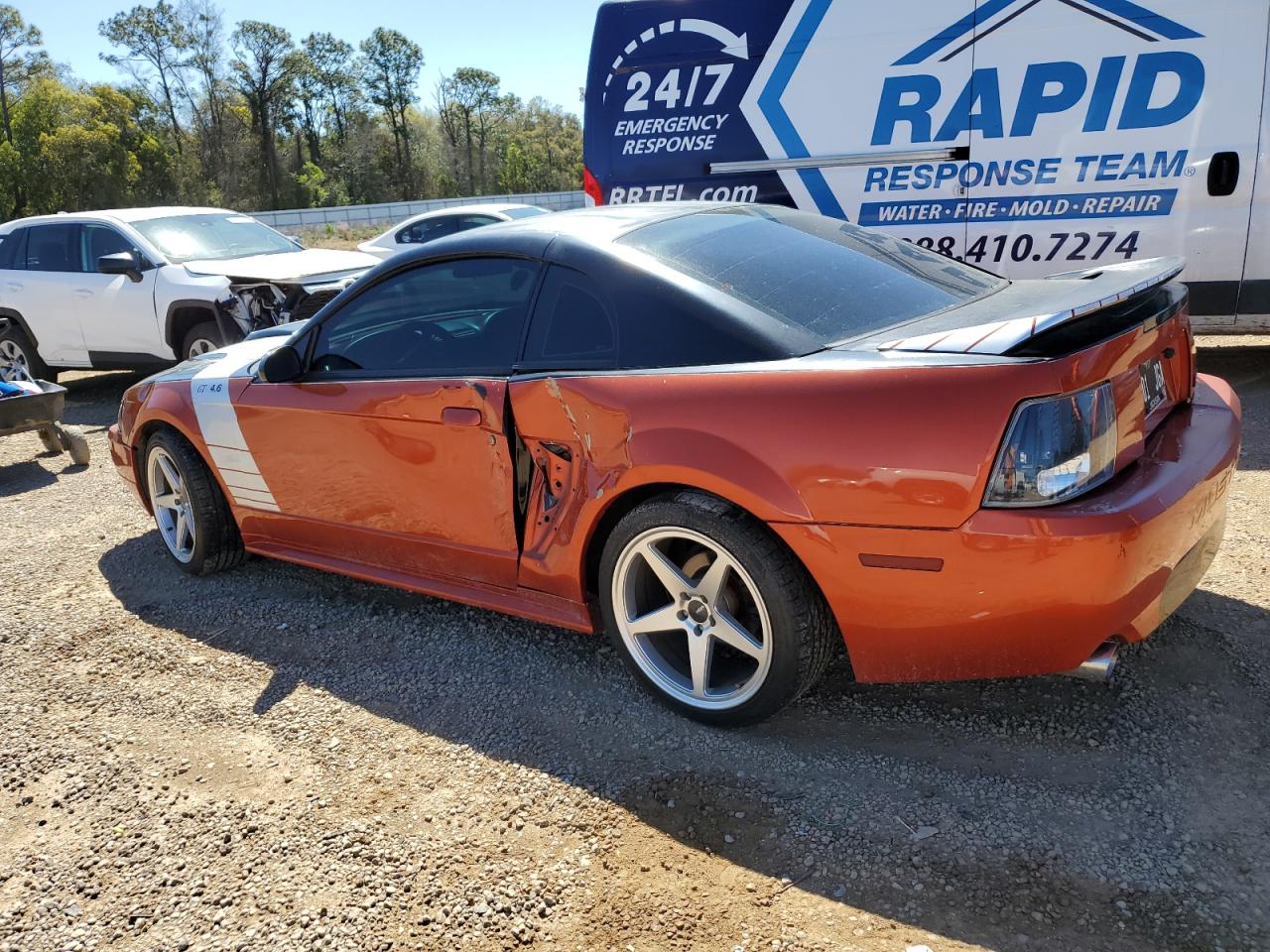 1999 Ford Mustang - Image 2