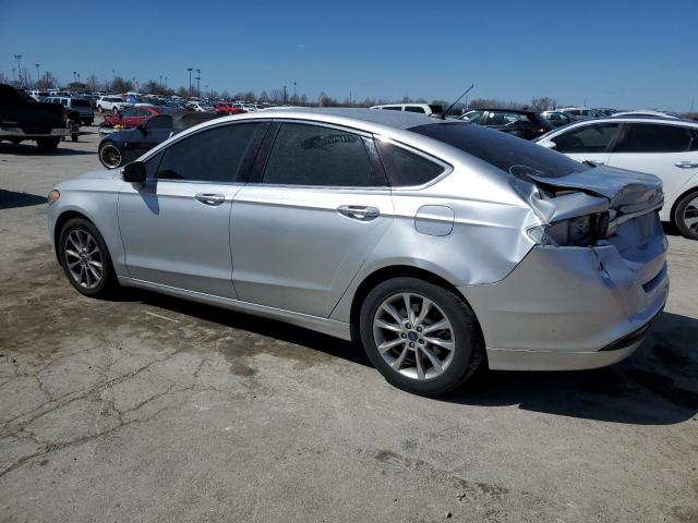 Sedans FORD FUSION 2017 Srebrny
