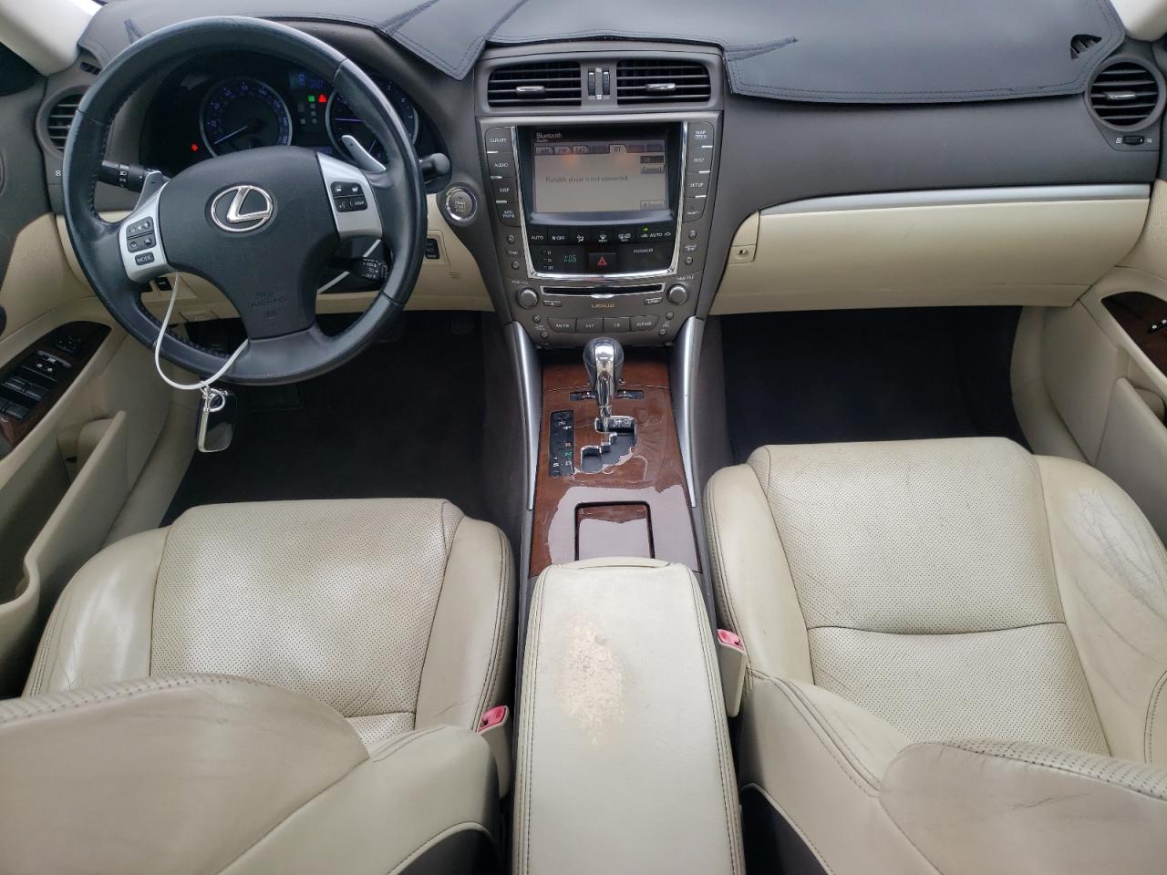 2011 Lexus IS - Image 8