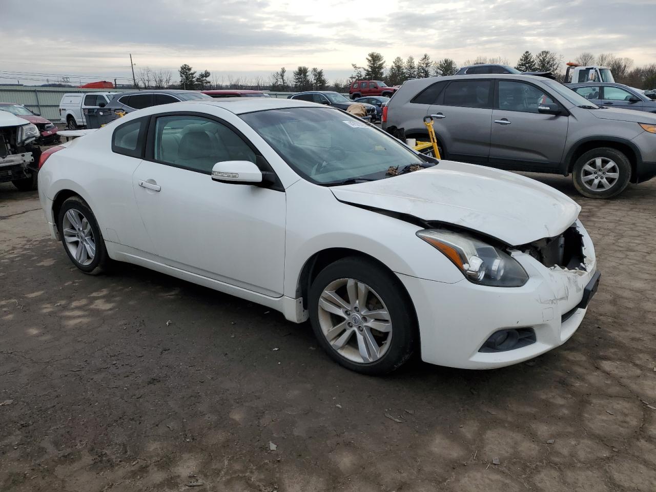 2011 Nissan Altima - Image 4
