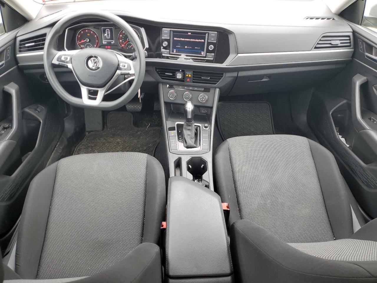 2019 Volkswagen Jetta - Image 8