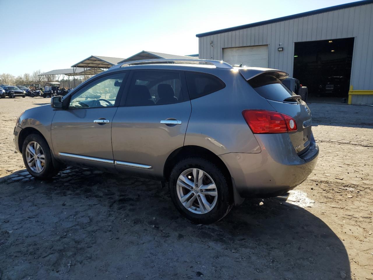 2012 Nissan Rogue - Image 2