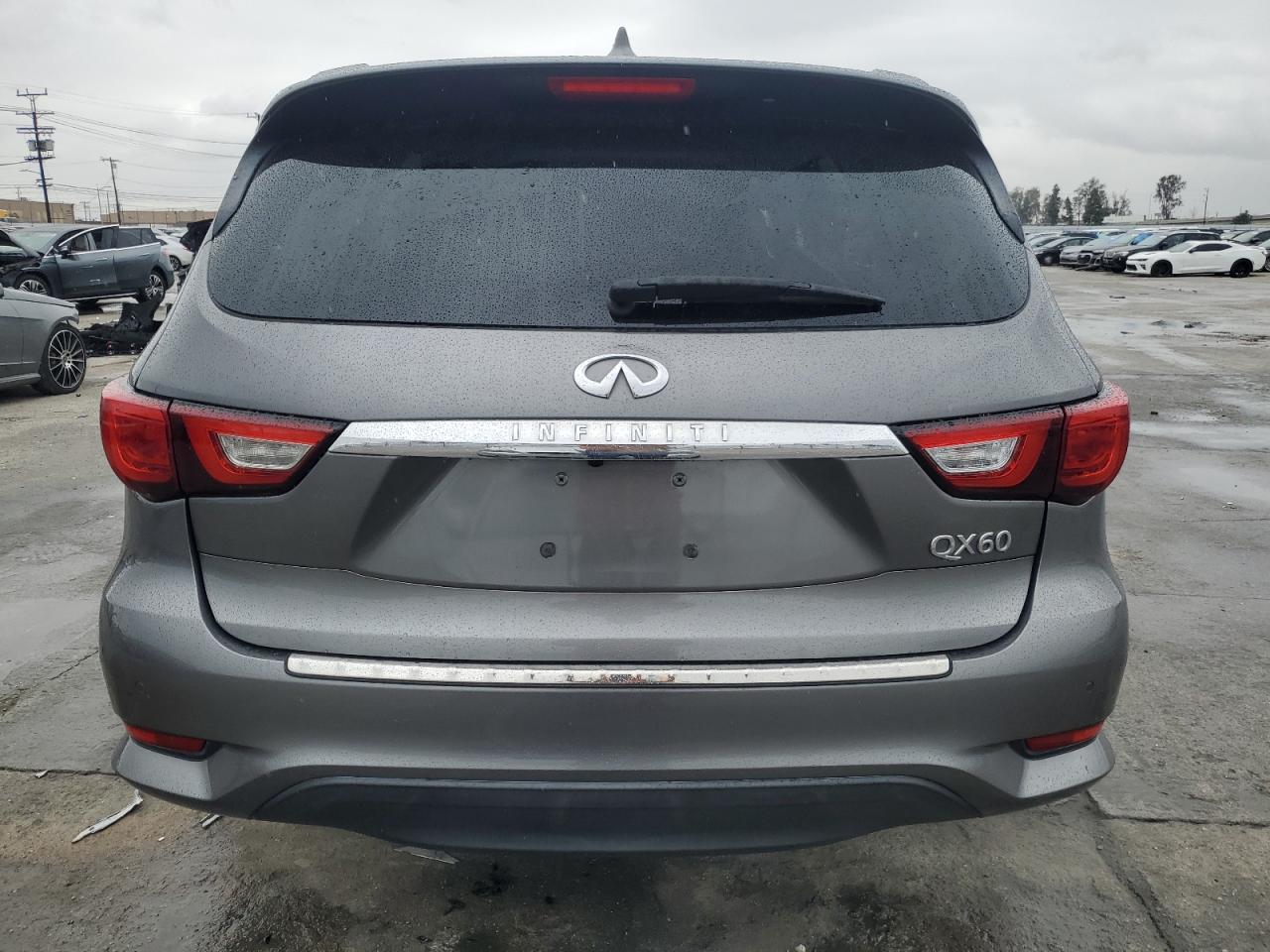 2017 Infiniti QX60 - Image 6