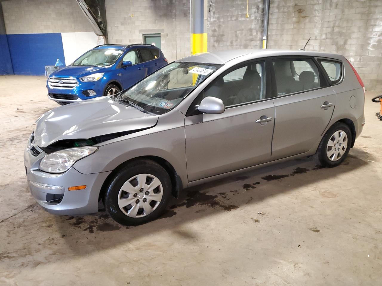 2011 Hyundai Elantra - Image 1