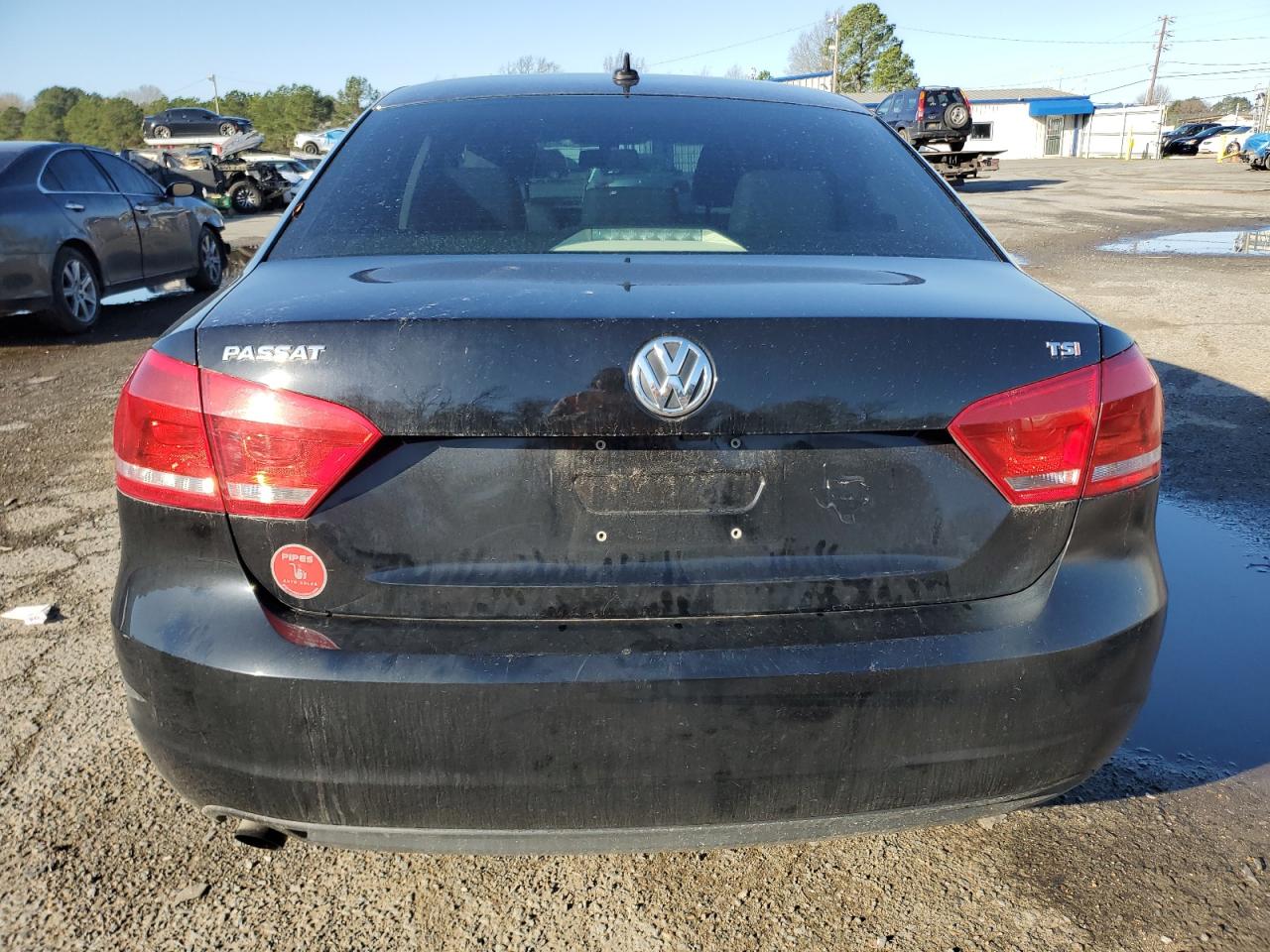 2015 Volkswagen Passat - Image 6