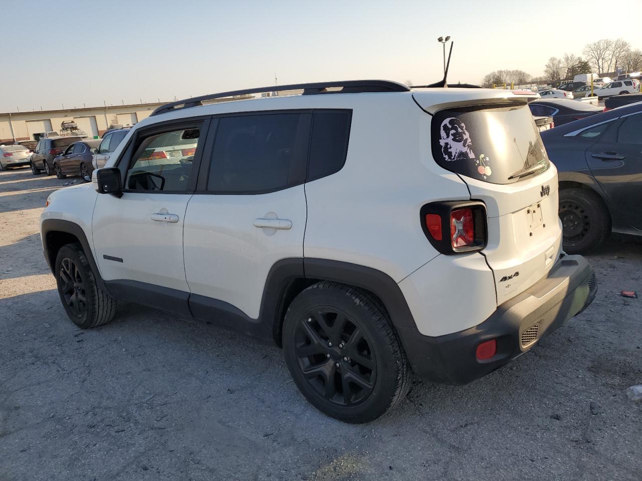 2018 Jeep Renegade - Image 2