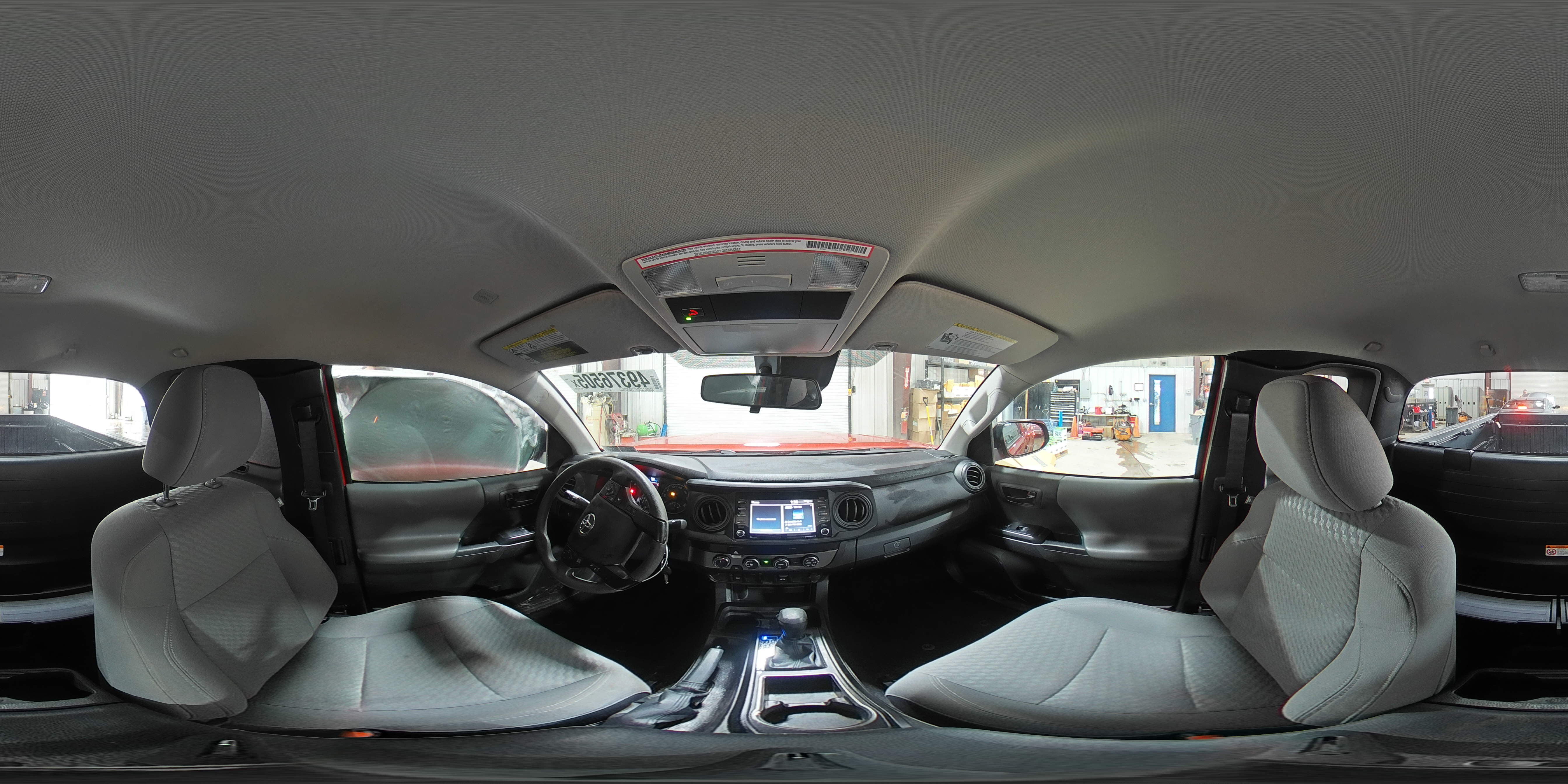 2022 Toyota Tacoma - Image 14