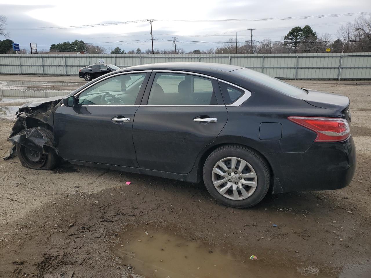 2013 Nissan Altima - Image 2