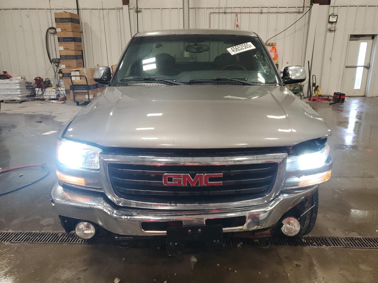2007 GMC Sierra - Image 5