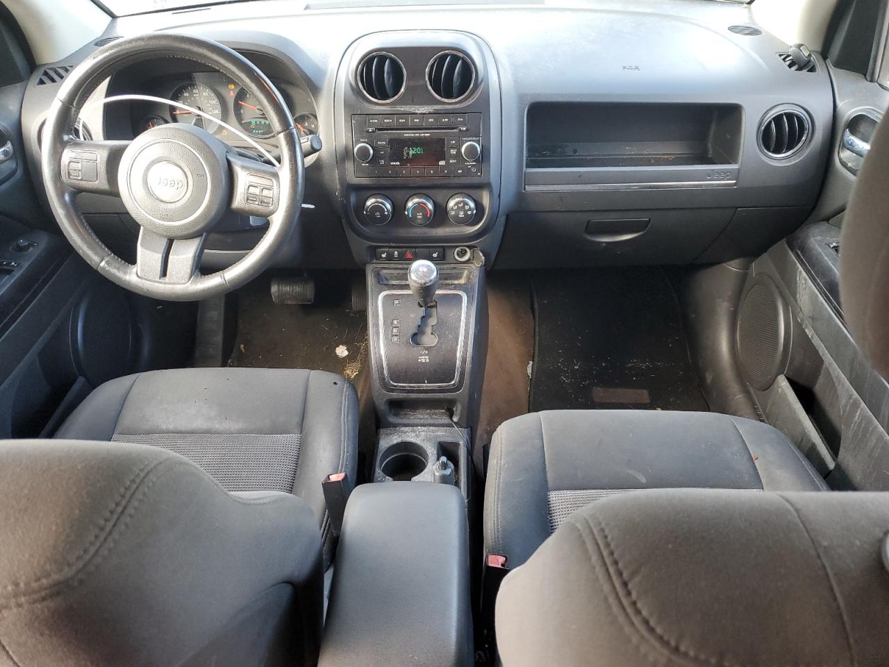 2013 Jeep Compass - Image 8