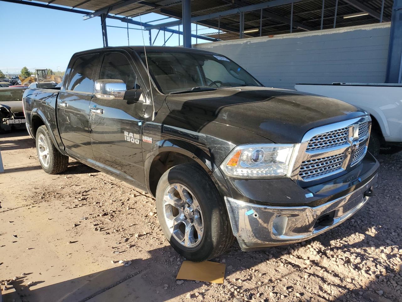 2014 RAM 1500 - Image 4