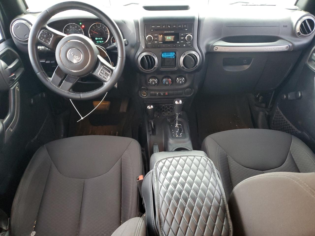 2016 Jeep Wrangler - Image 8