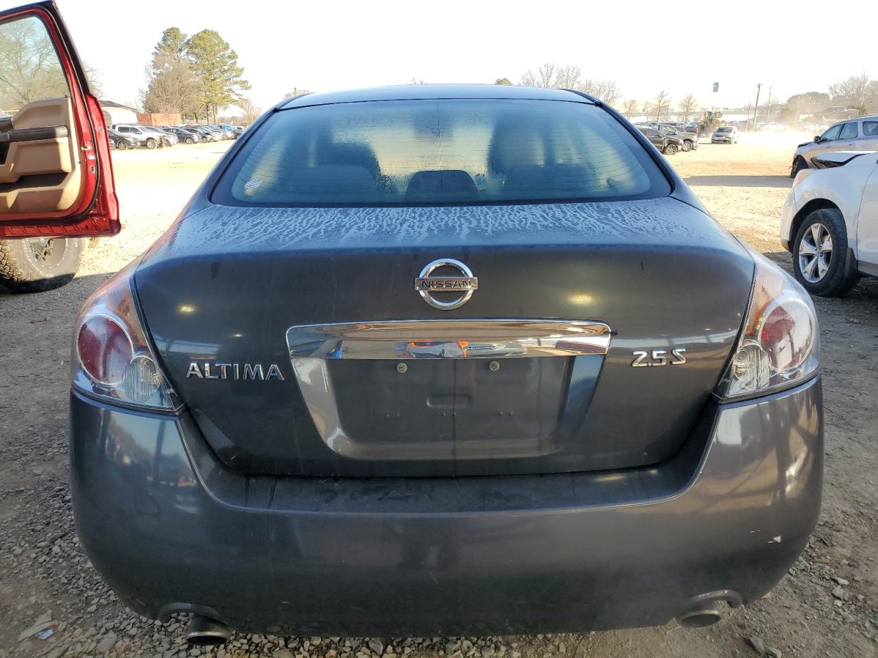 2010 Nissan Altima - Image 6