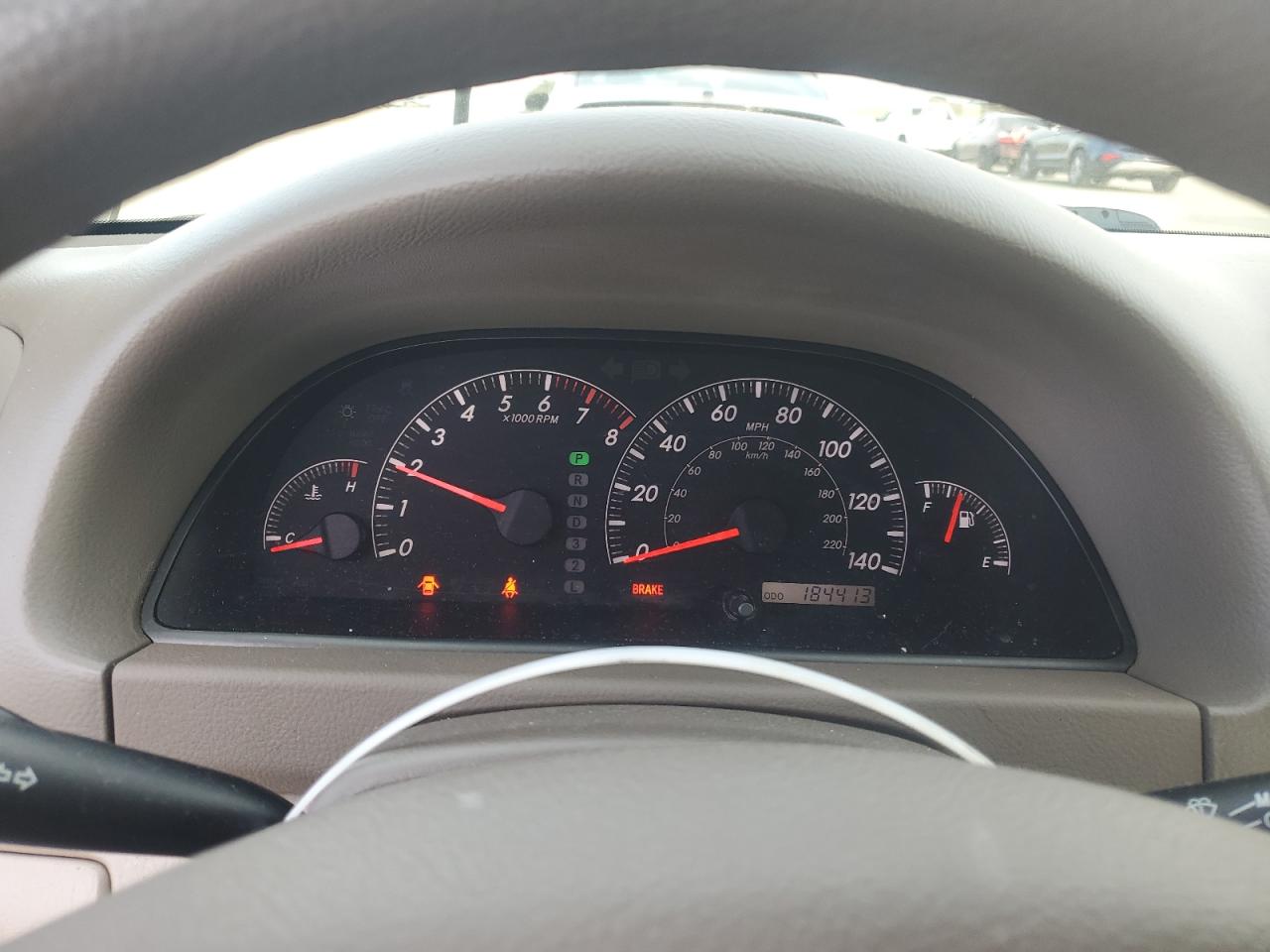 2005 Toyota Camry - Image 9