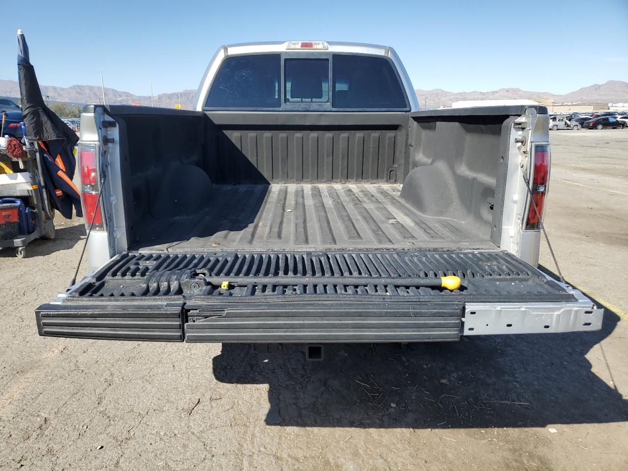 2012 Ford F-150 - Image 6