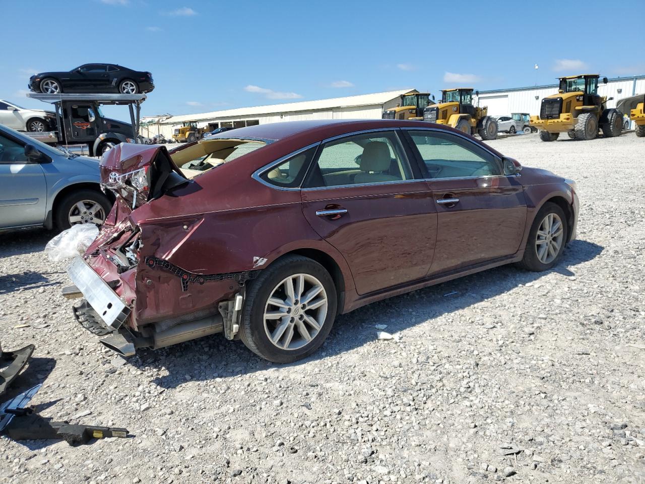 2014 Toyota Avalon - Image 3