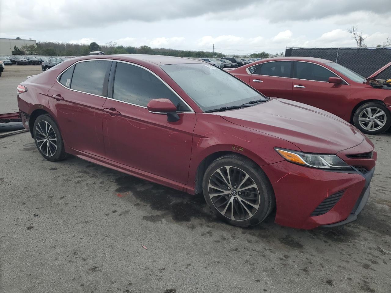 4T1B11HK1JU560164 TOYOTA CAMRY 2018