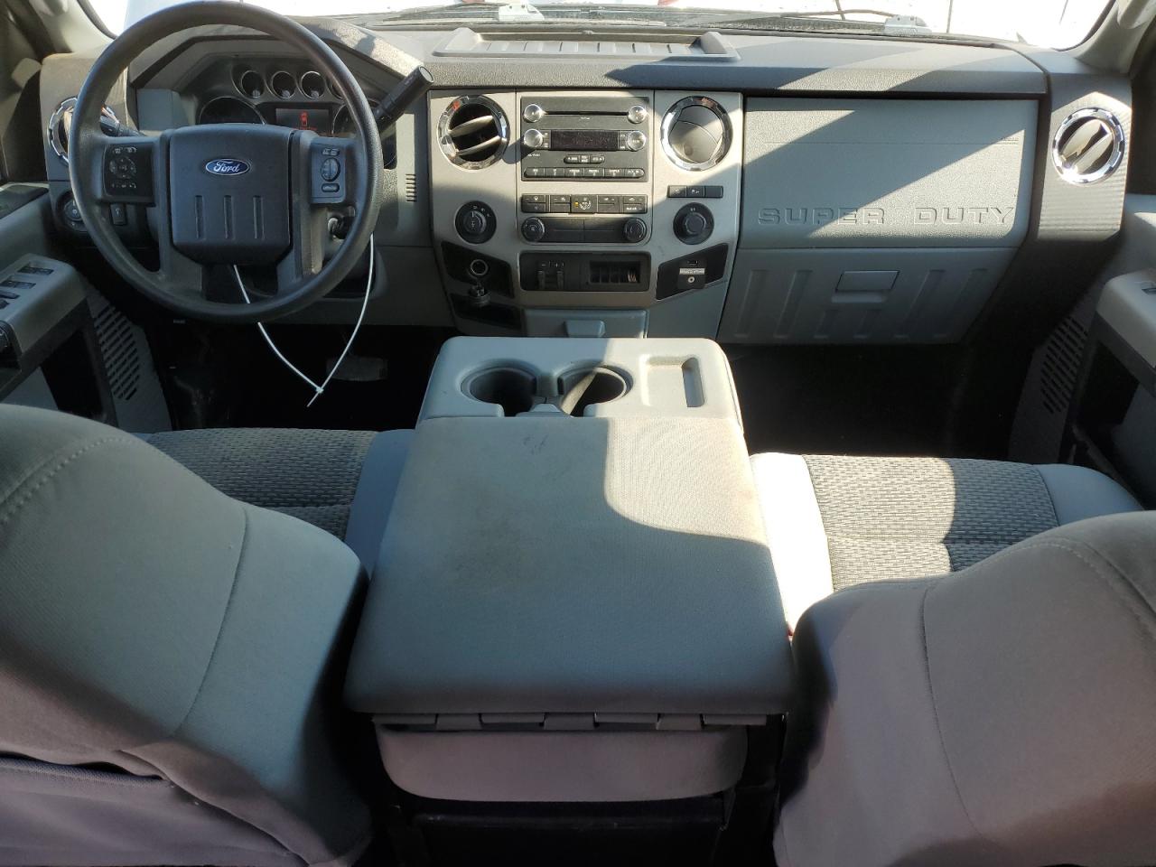 2015 Ford F250 - Image 8