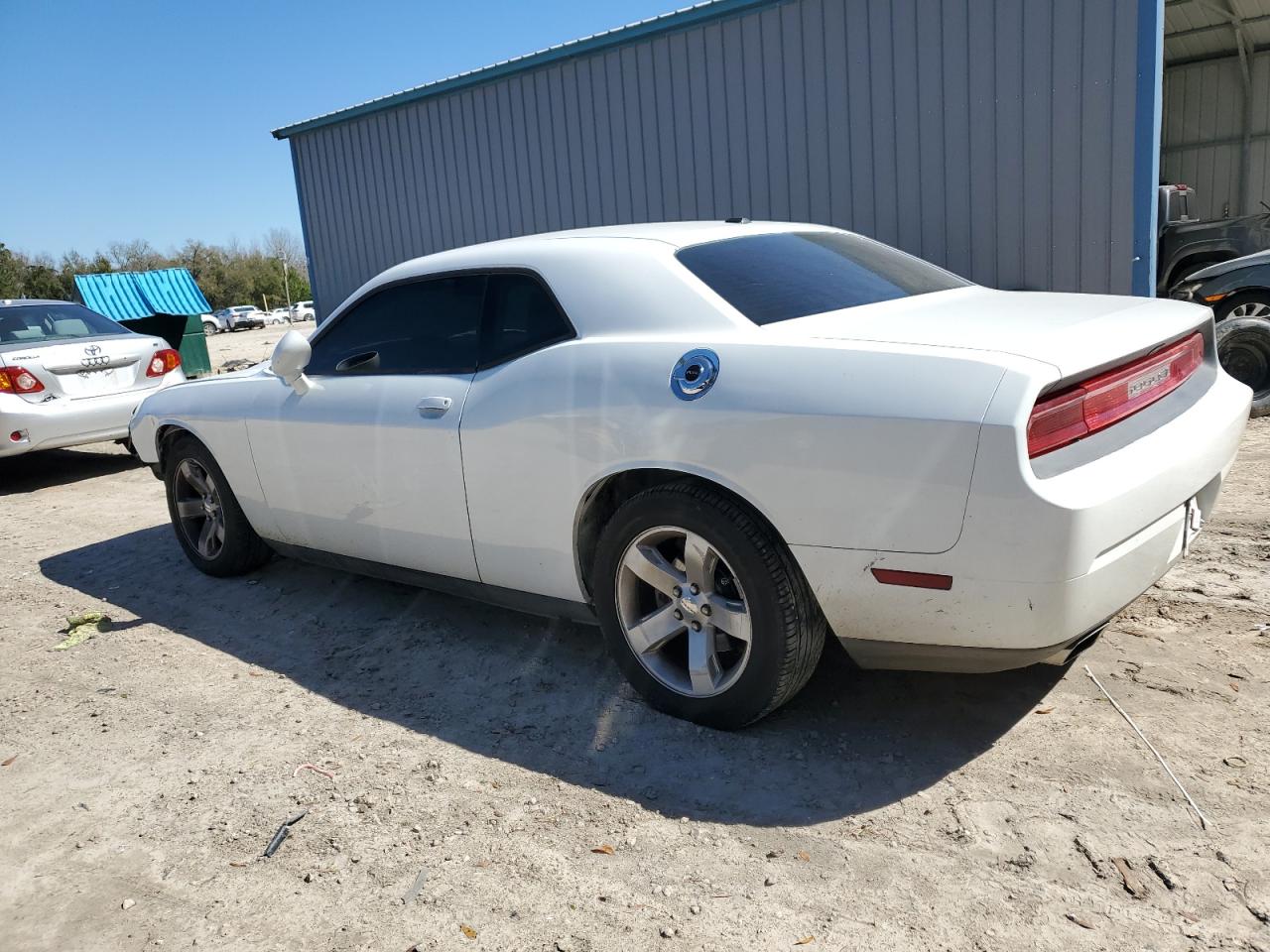 2011 Dodge Challenger - Image 2