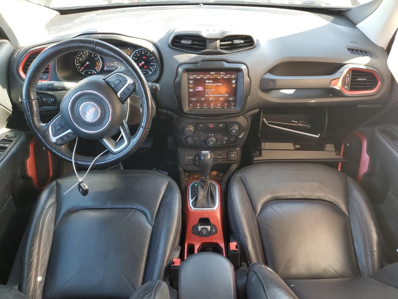 2018 Jeep Renegade - Image 8