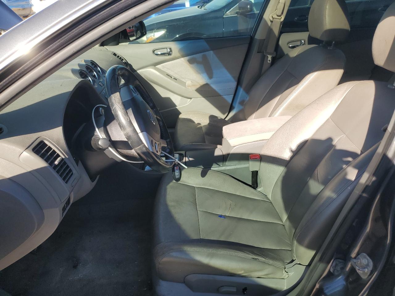 2012 Nissan Altima - Image 7