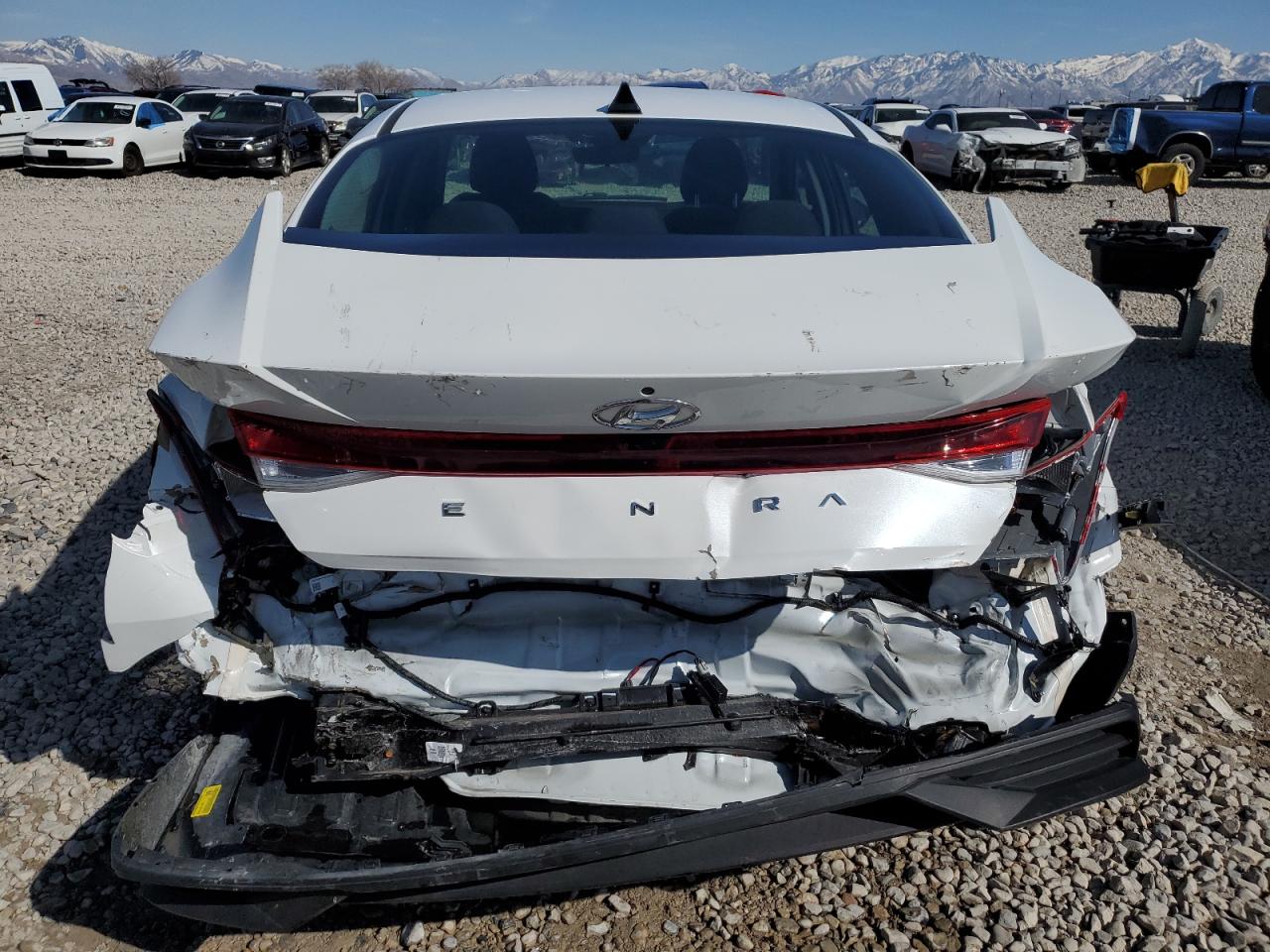 2021 Hyundai Elantra - Image 6