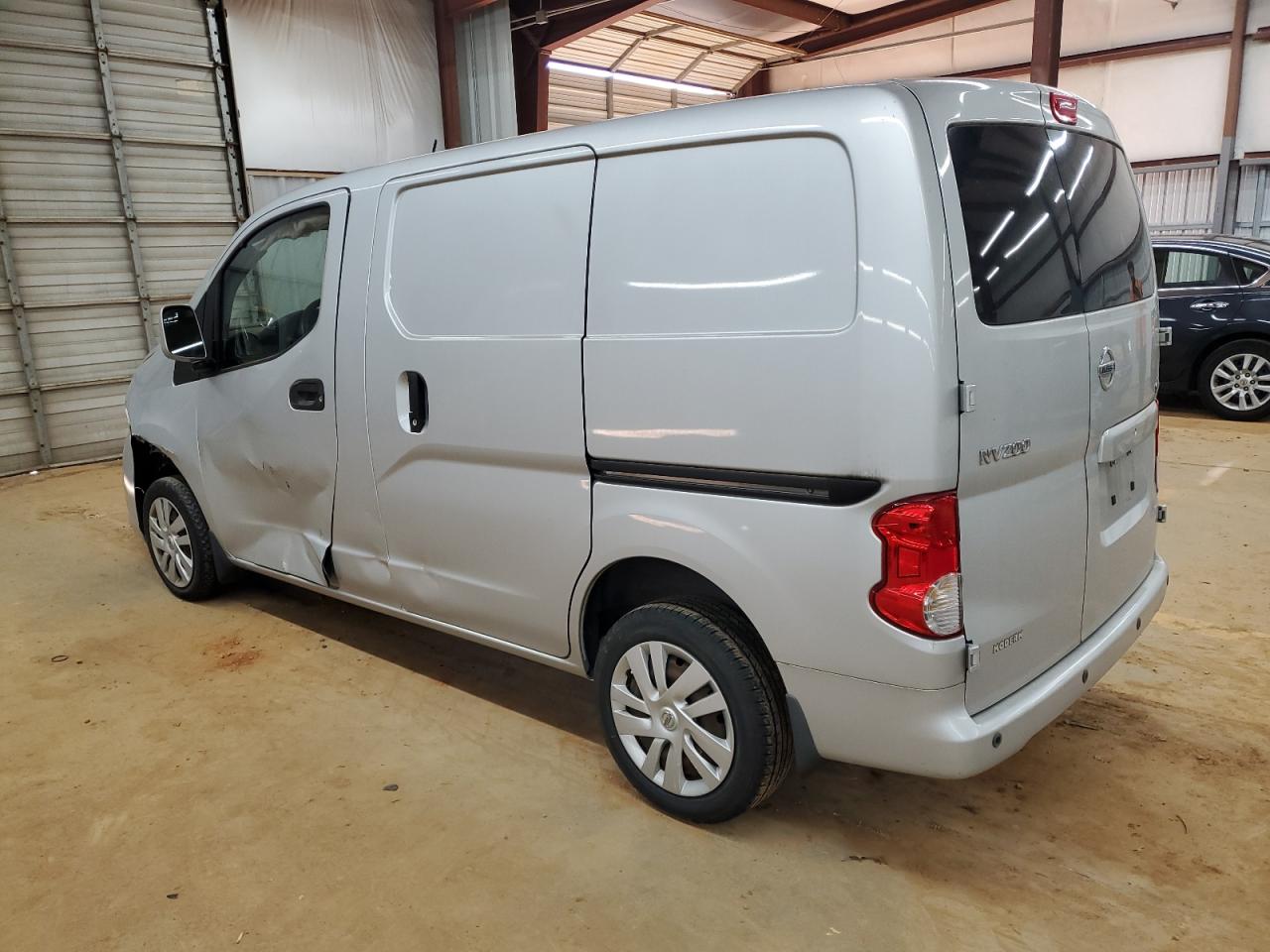 2015 Nissan NV - Image 2
