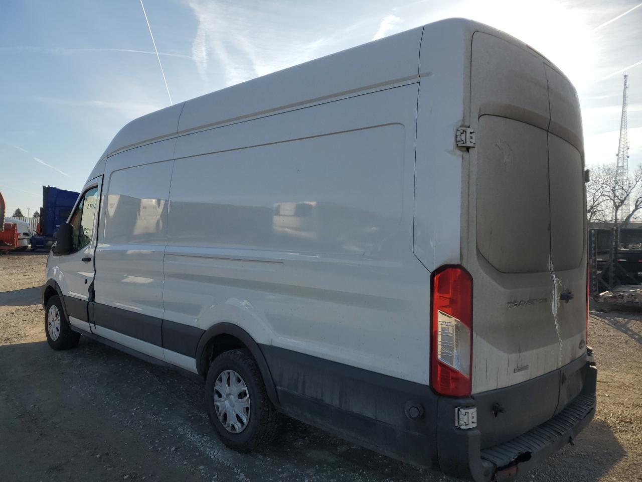 2015 Ford Transit - Image 2