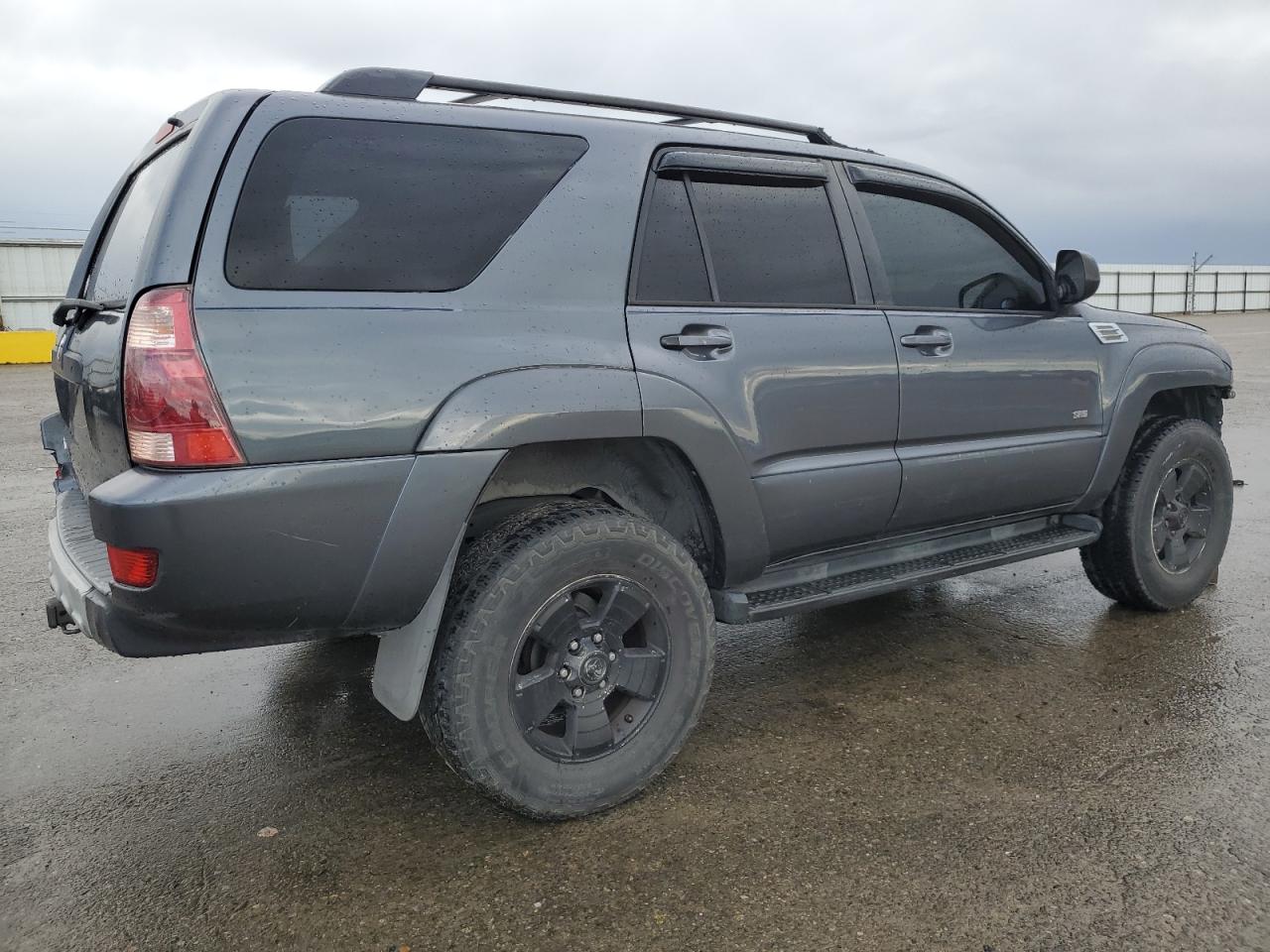 2004 Toyota 4Runner - Image 3