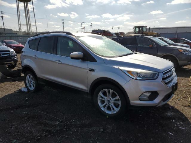  FORD ESCAPE 2017 Silver