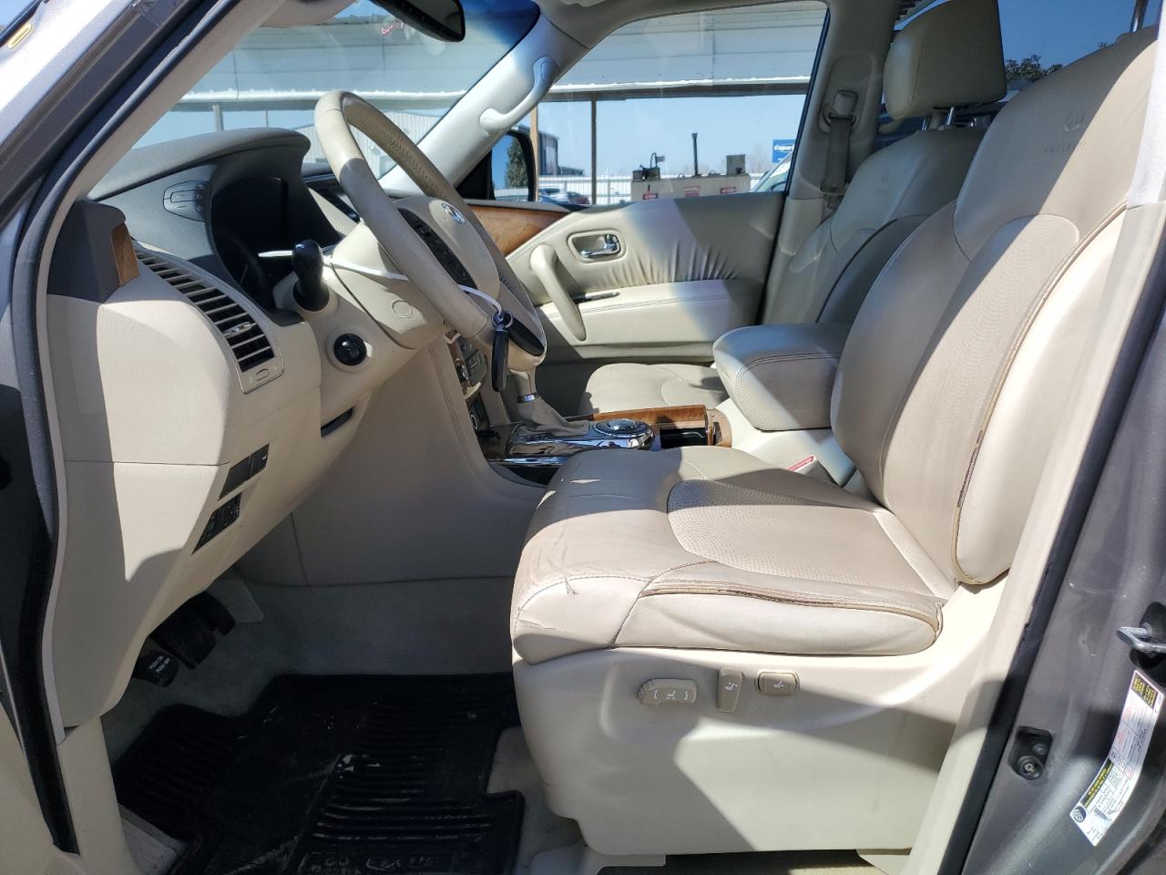 2012 Infiniti QX56 - Image 7