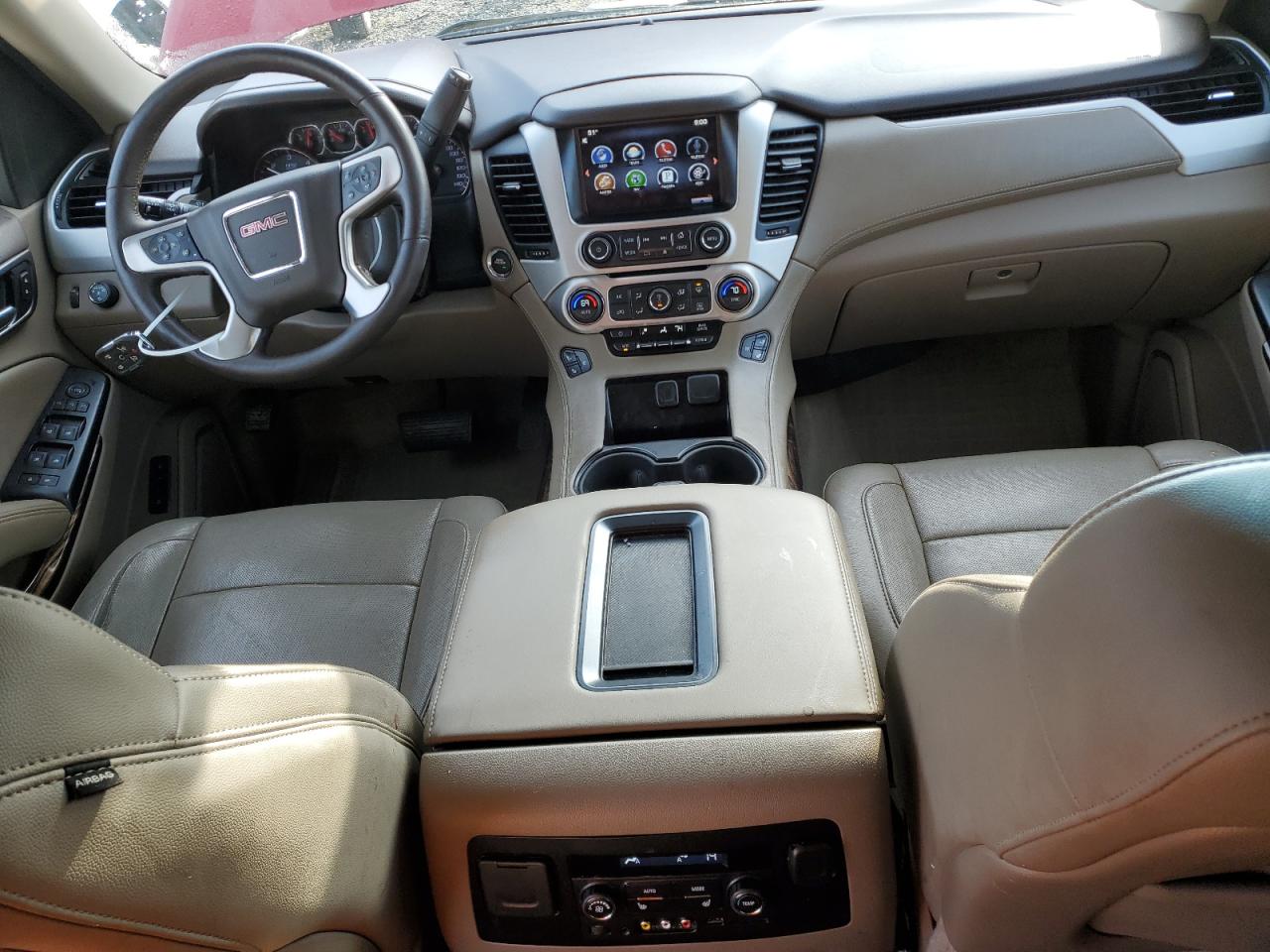 2015 GMC Yukon - Image 8