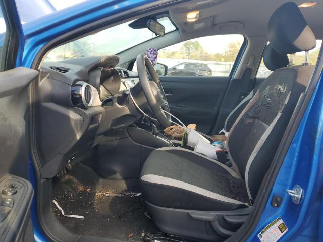  NISSAN VERSA 2021 Синій
