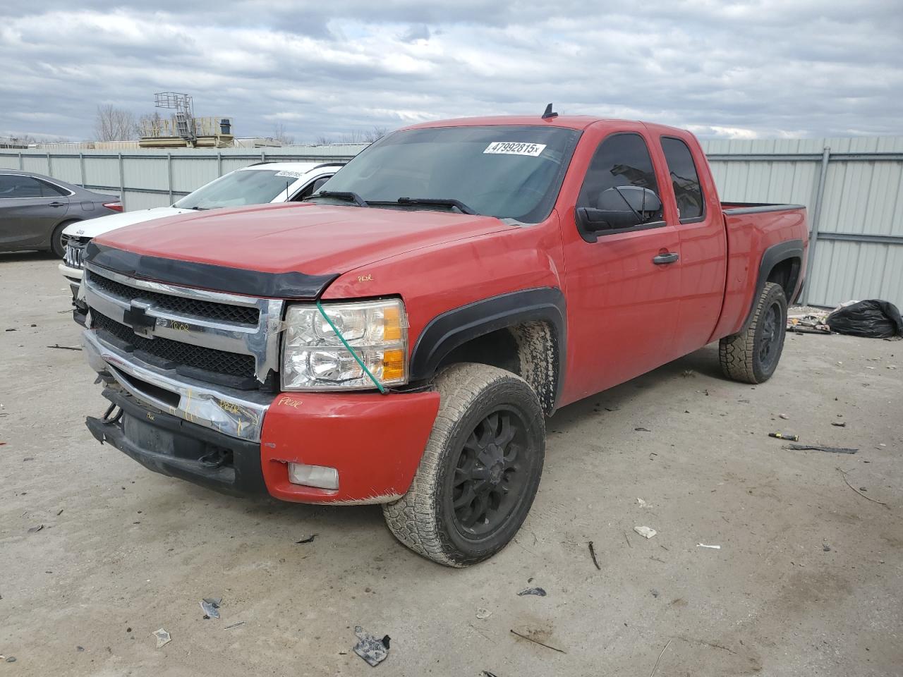 2011 Chevrolet Silverado K1500 Lt de vânzare în Kansas City, KS - Front End