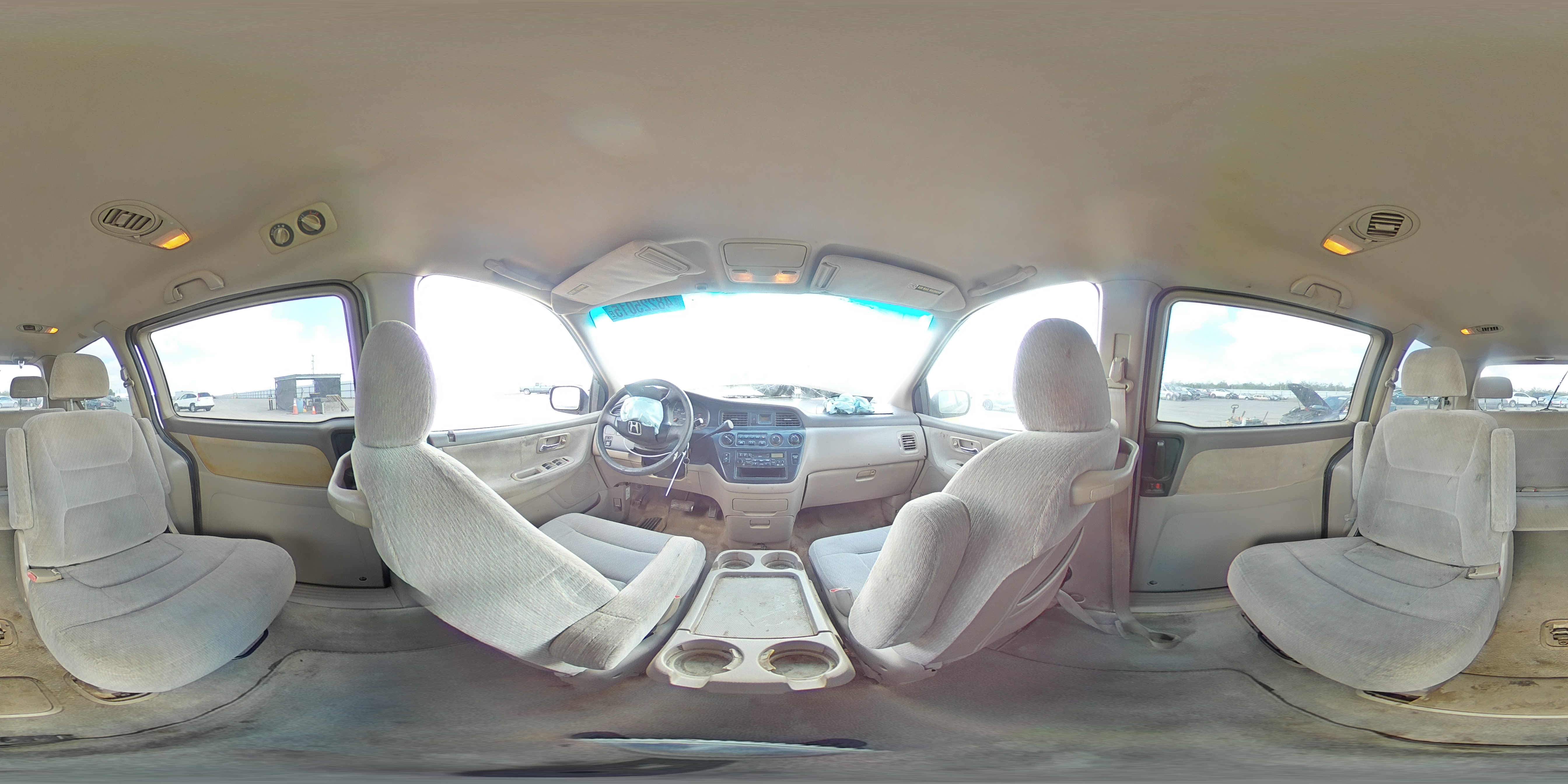 2004 Honda Odyssey - Image 14