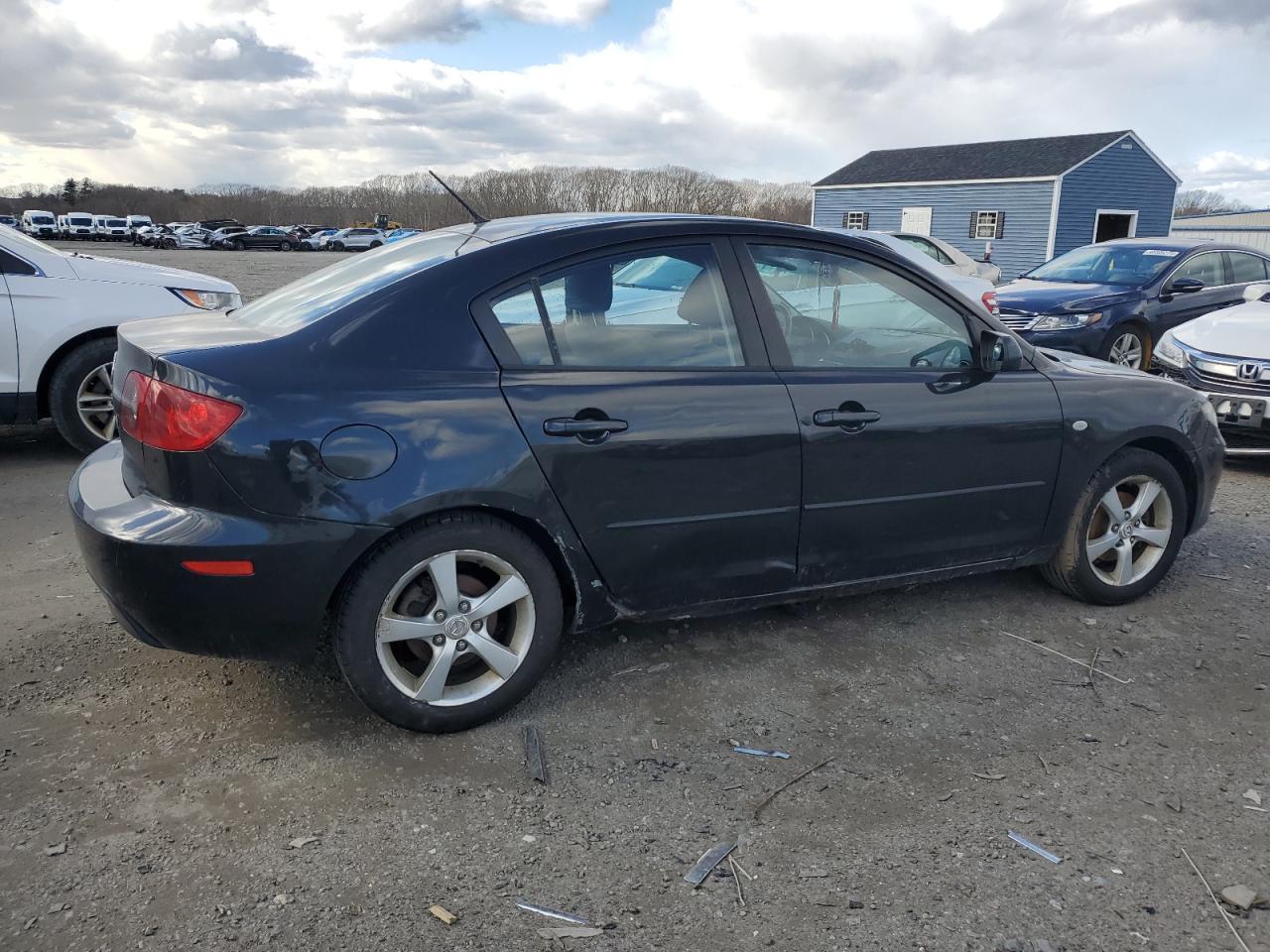 2005 Mazda 3 - Image 3