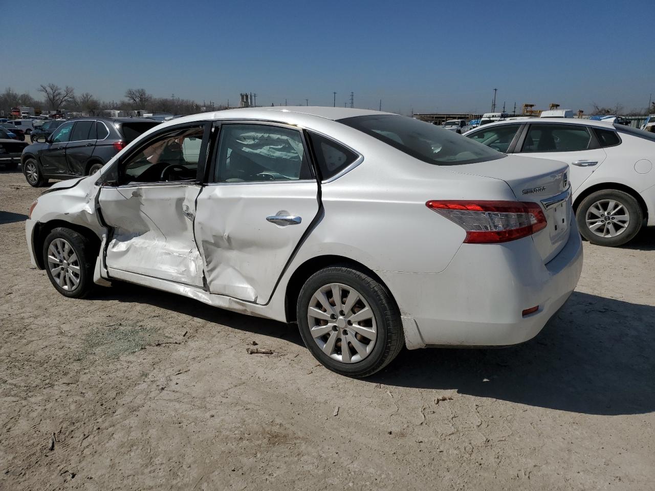 2014 Nissan Sentra - Image 2