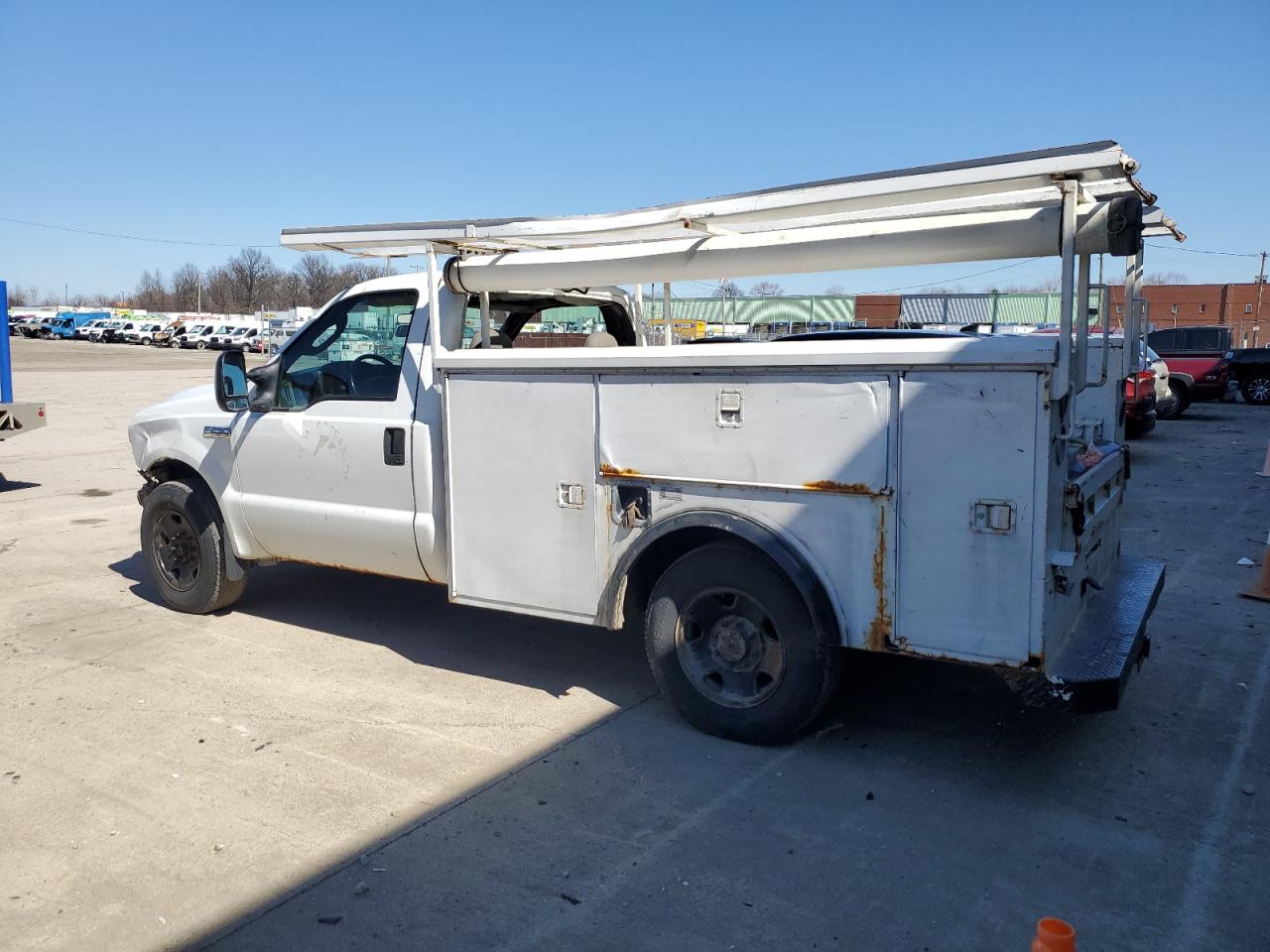 2006 Ford F250 - Image 2